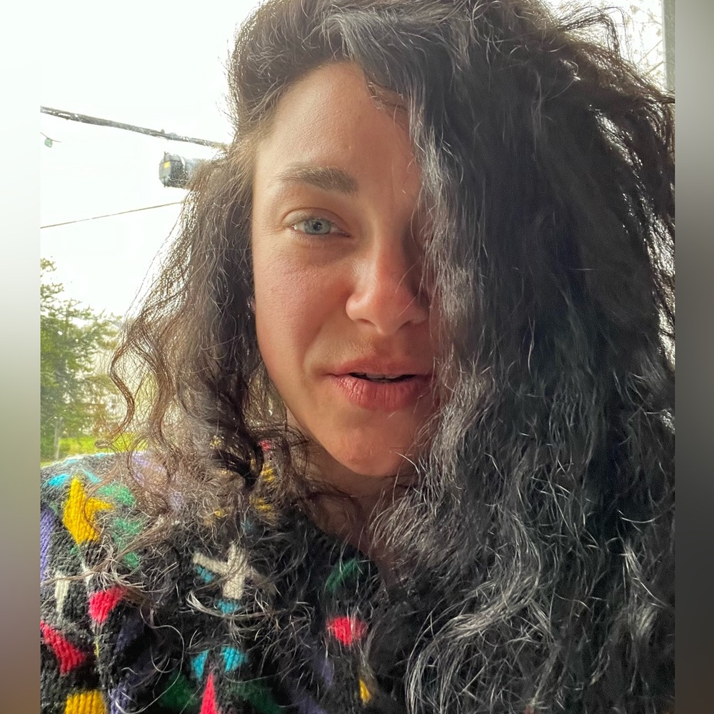 Meet your Posher, Annie-claude